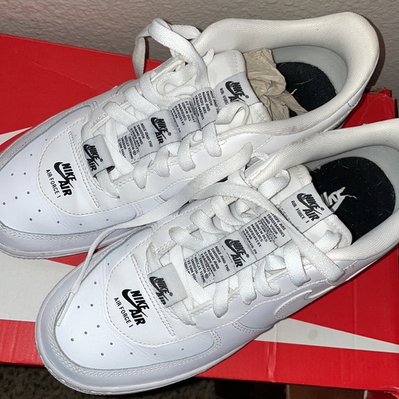 **SOLD** - Picture 6 of 8